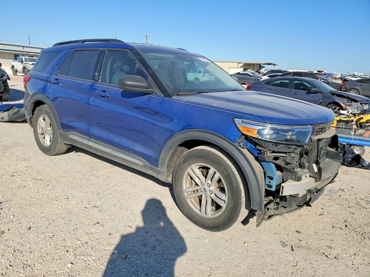 2021 Ford Explorer Xlt - Фото 4