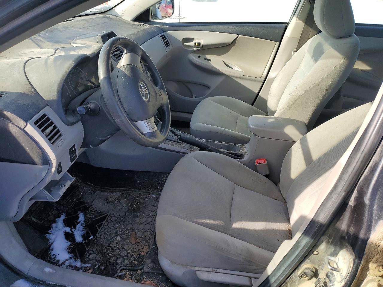 2013 Toyota Corolla Base - Фото 7