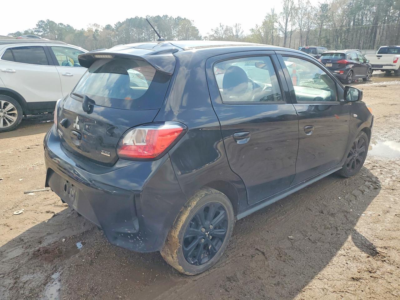 2022 Mitsubishi Mirage Se - Фото 3