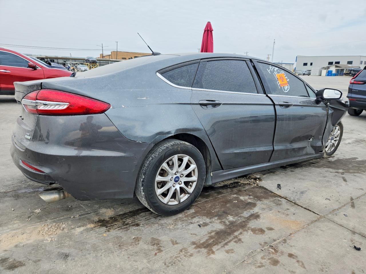 2017 Ford Fusion Se - Фото 3