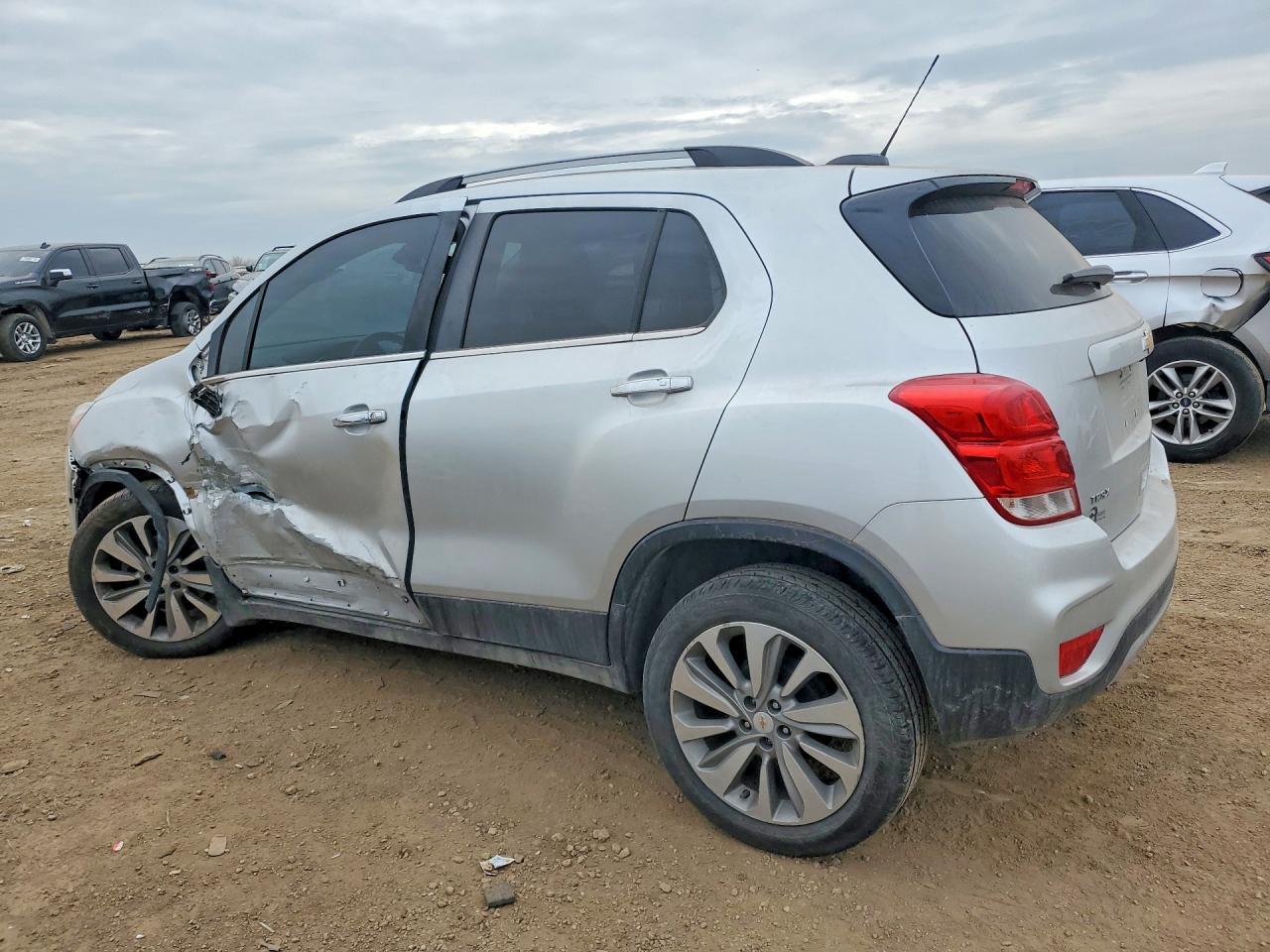 2018 Chevrolet Trax 1Lt - Фото 2