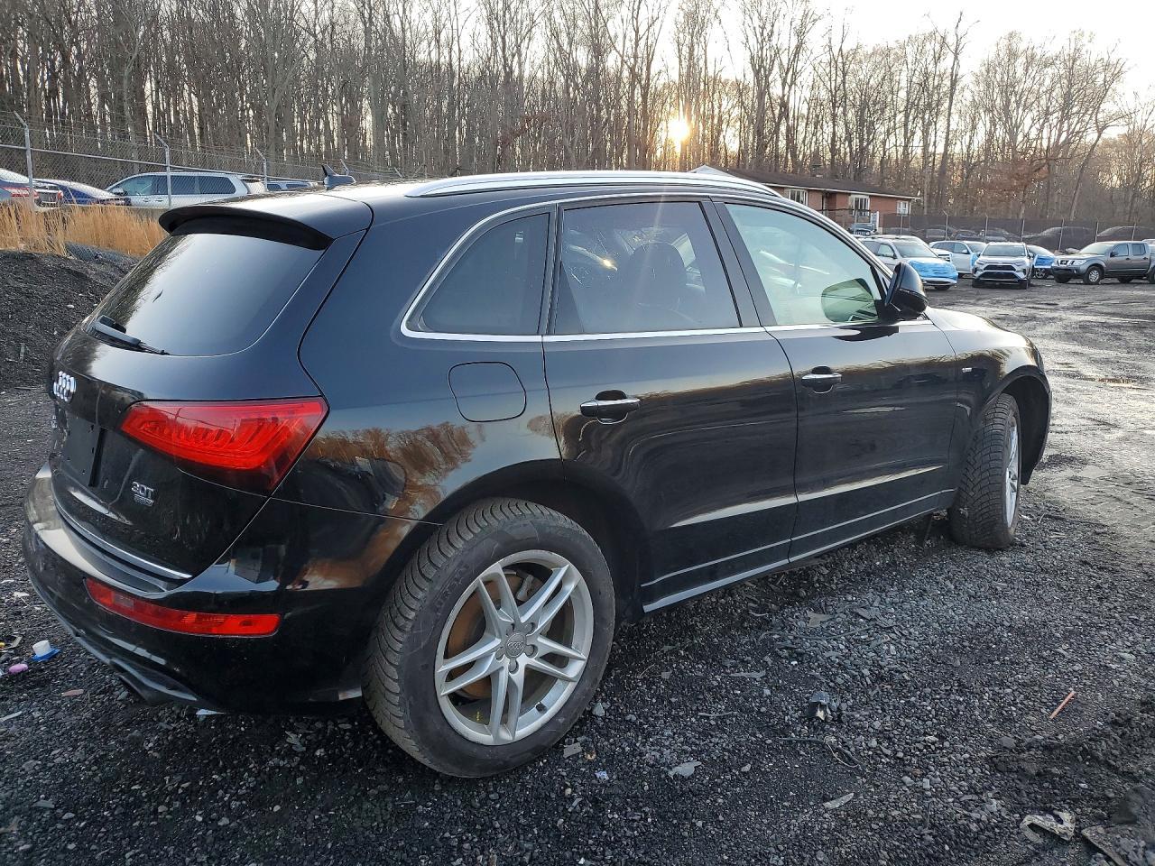 2017 Audi Q5 Premium Plus S-Line - Image 3