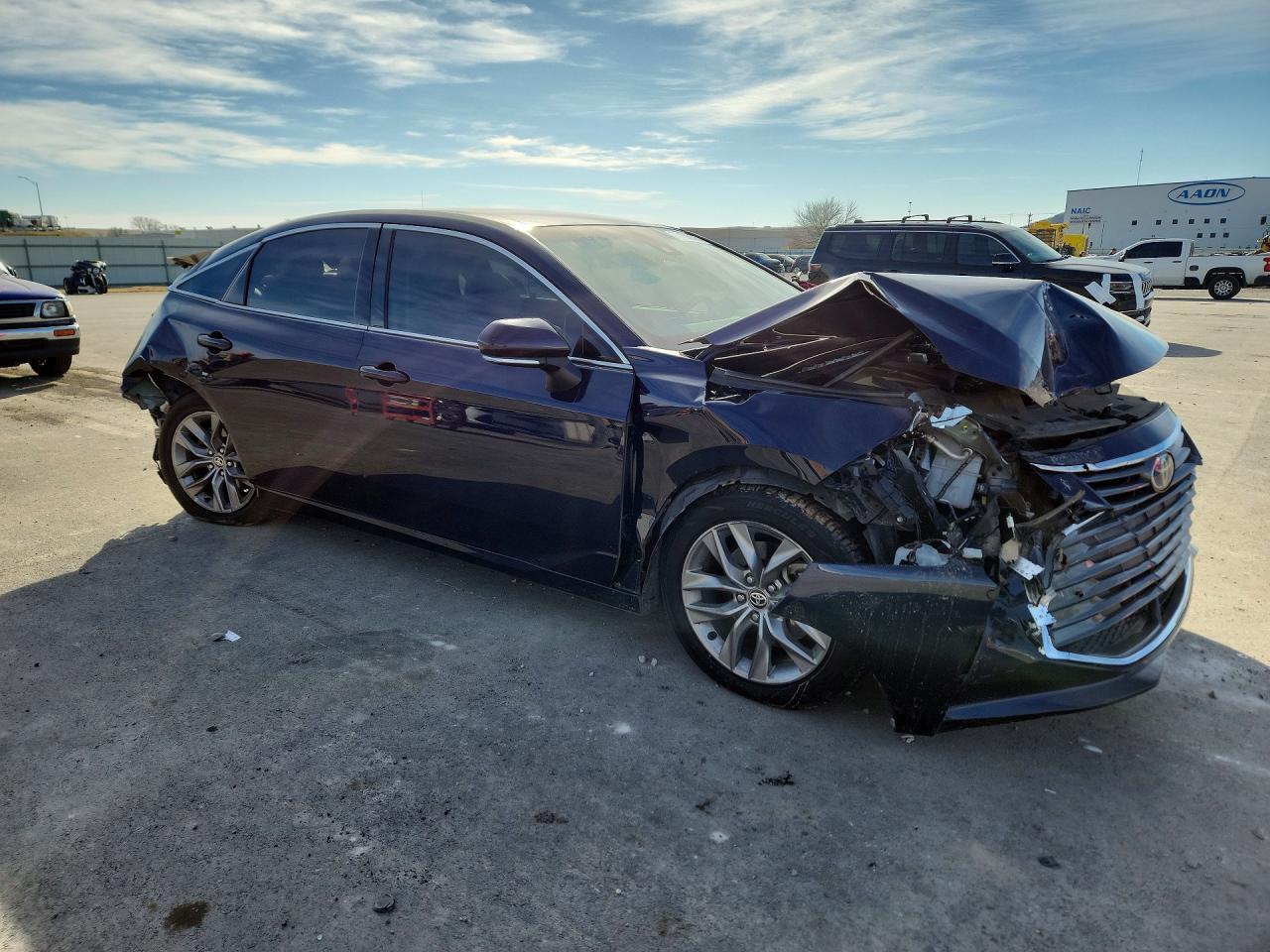 2022 Toyota Avalon Xle - Фото 4