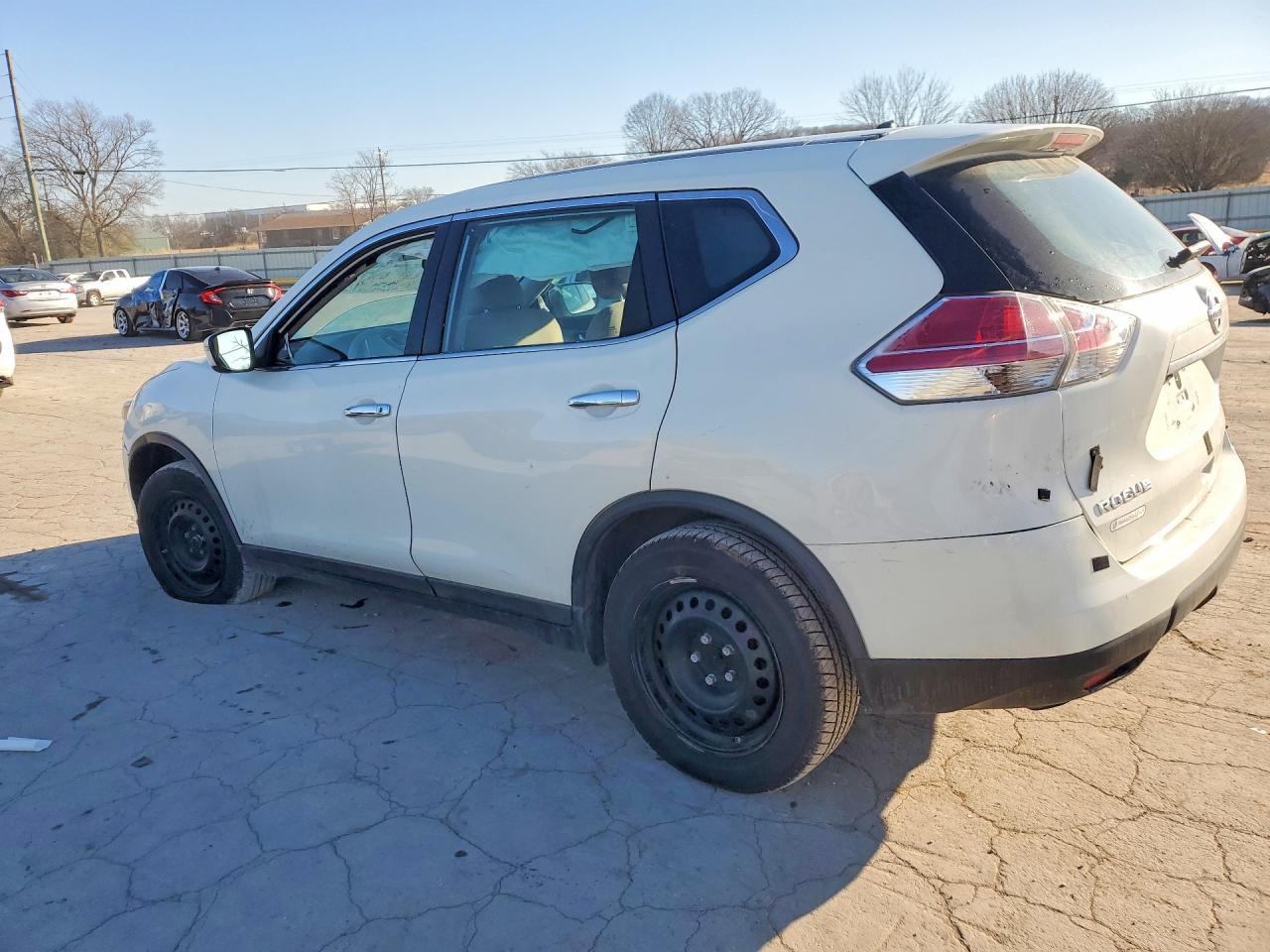 2015 Nissan Rogue S - Image 2