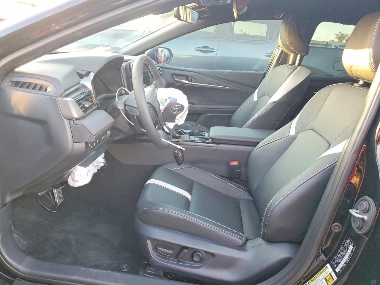 2026 Toyota Camry Xse - Image 7