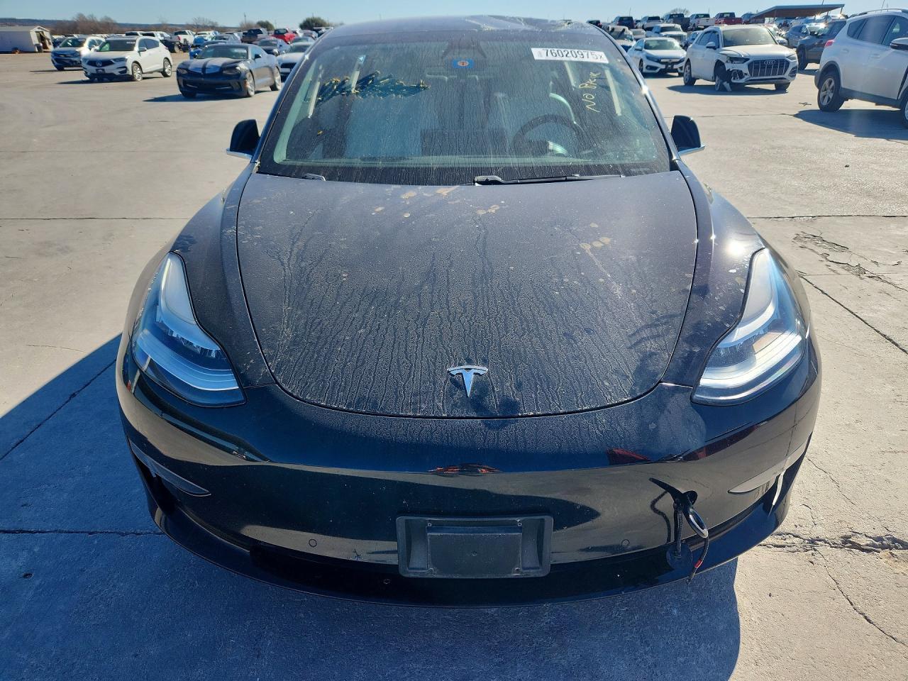 2019 Tesla Model 3 - Фото 5