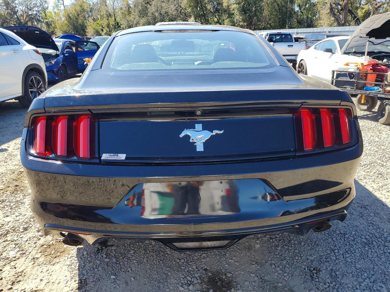 2016 Ford Mustang - Фото 6