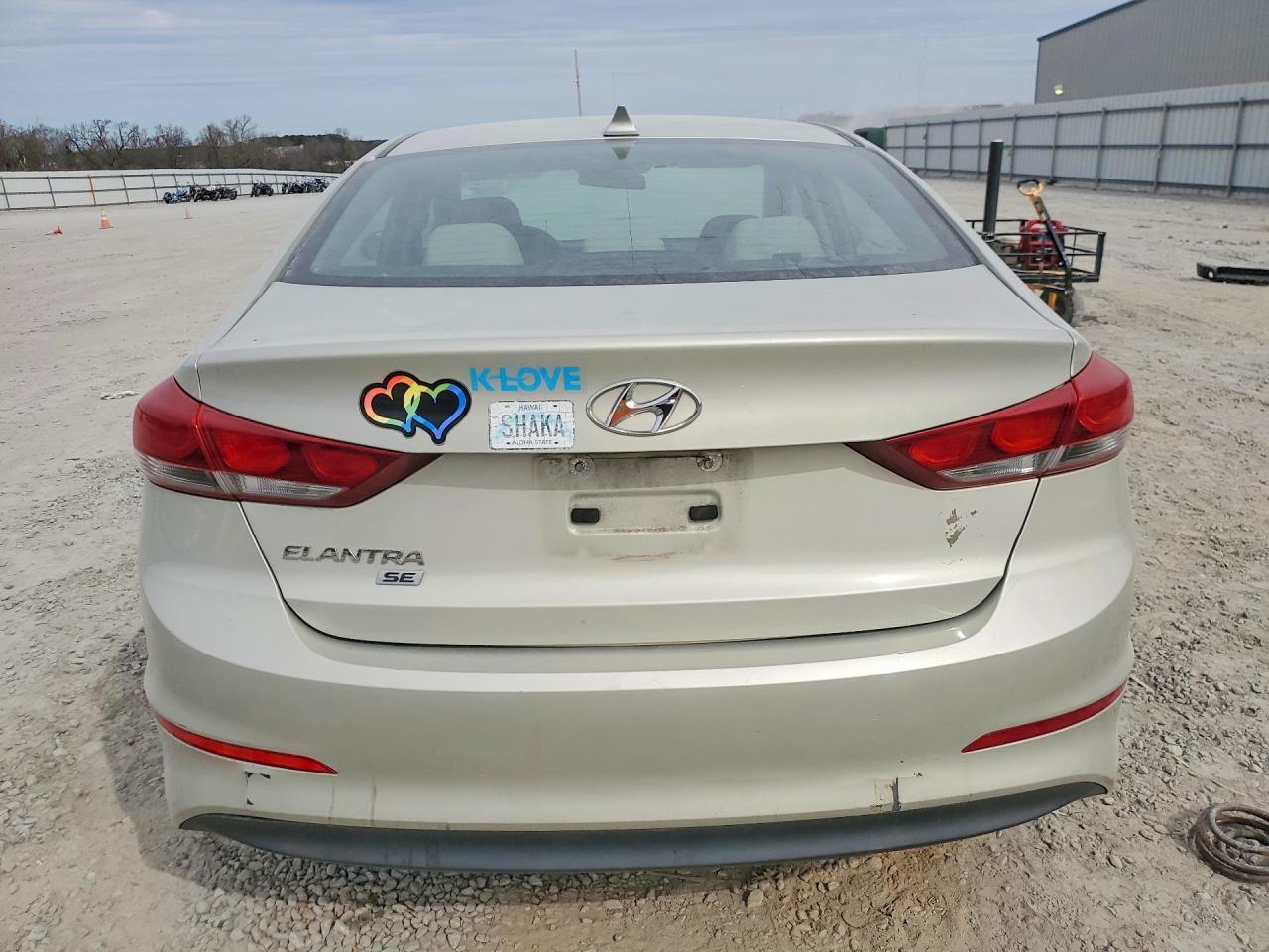 2017 Hyundai Elantra Se - Фото 6