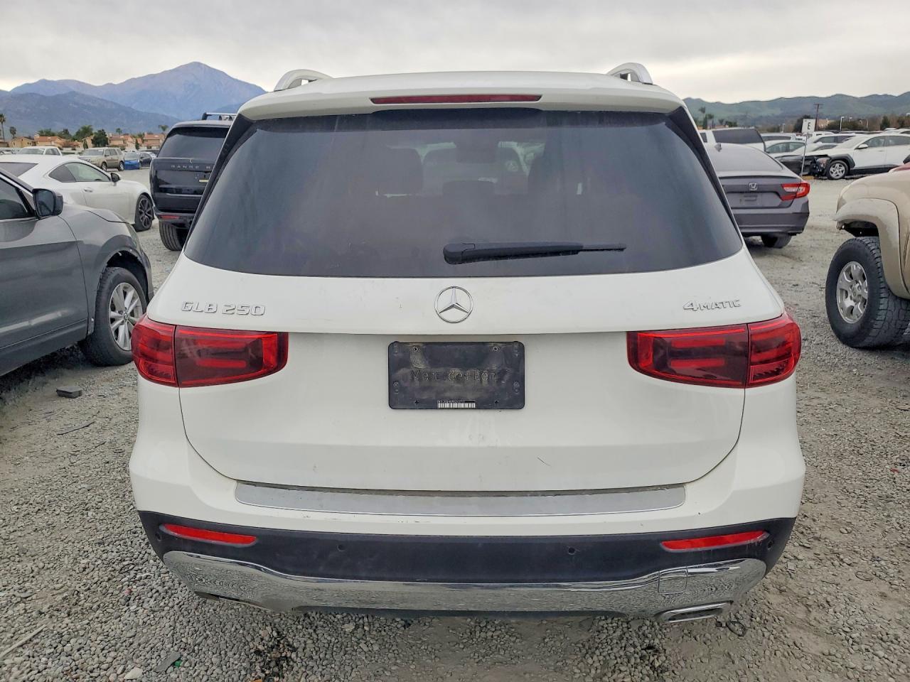 2024 Mercedes-Benz Glb 250 4Matic - Image 6