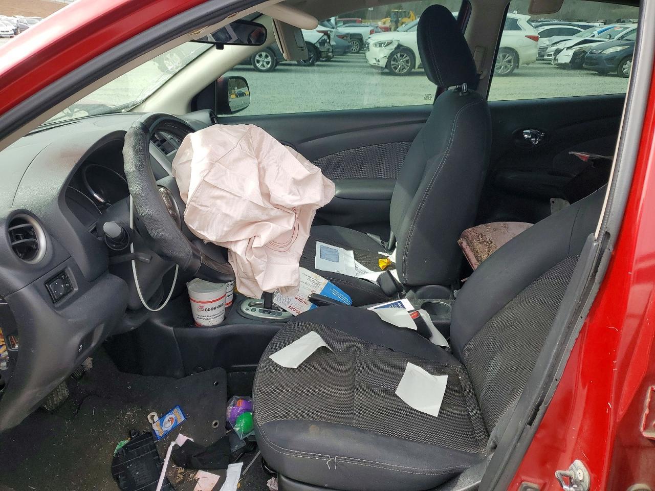 2014 Nissan Versa - Фото 7