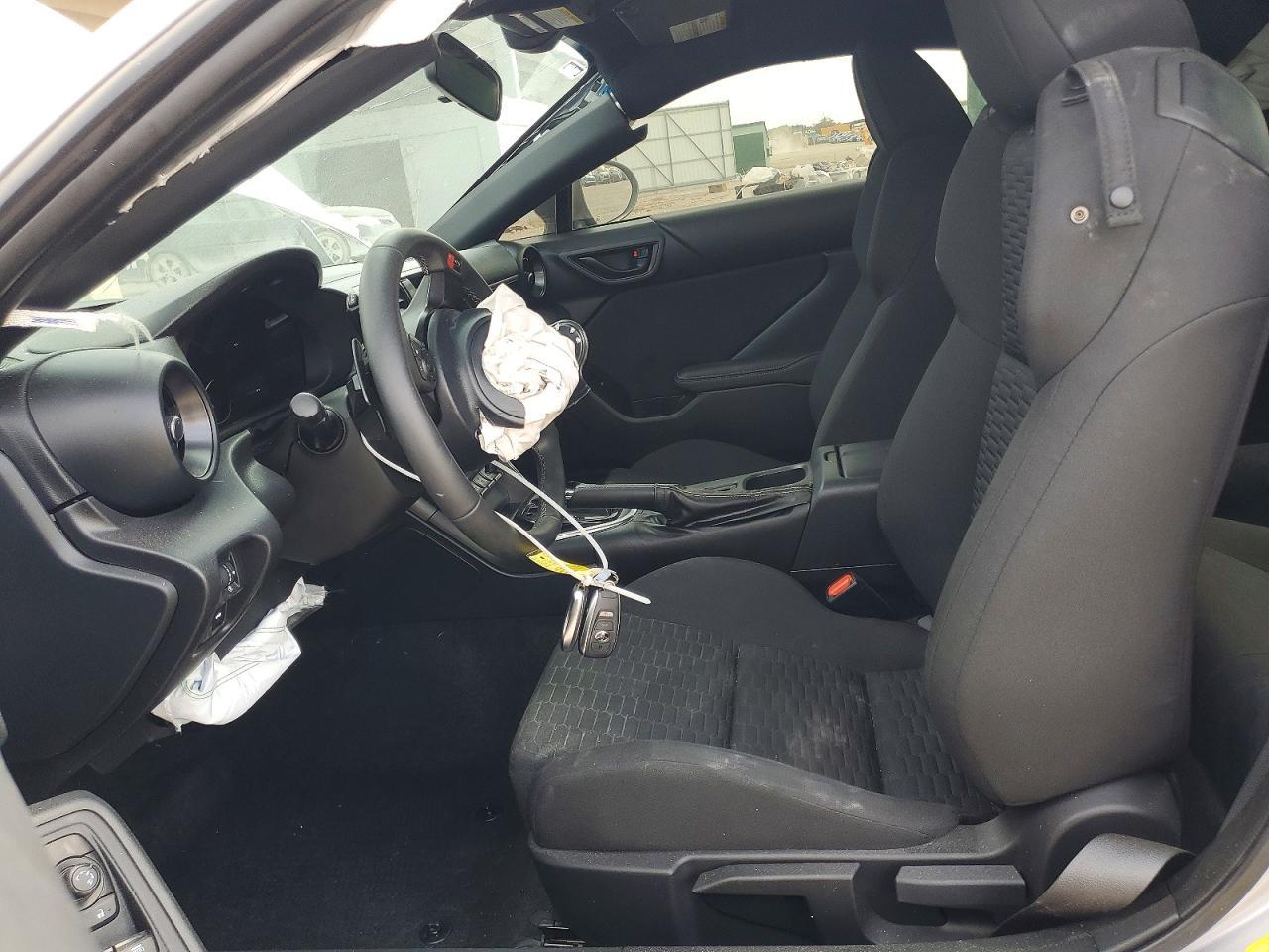2025 Toyota Gr86 Base - Фото 7