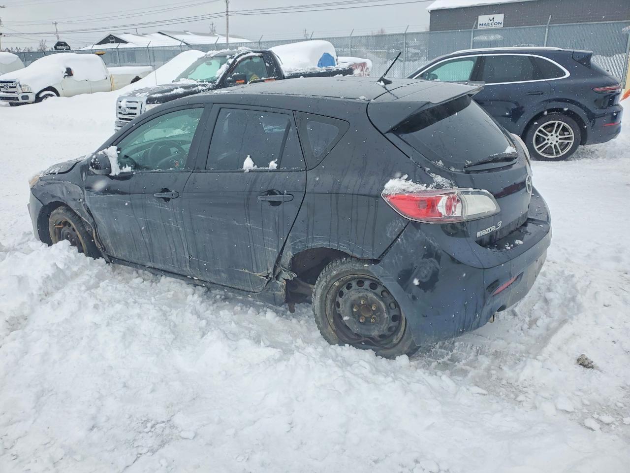 2010 Mazda 3 S - Image 2