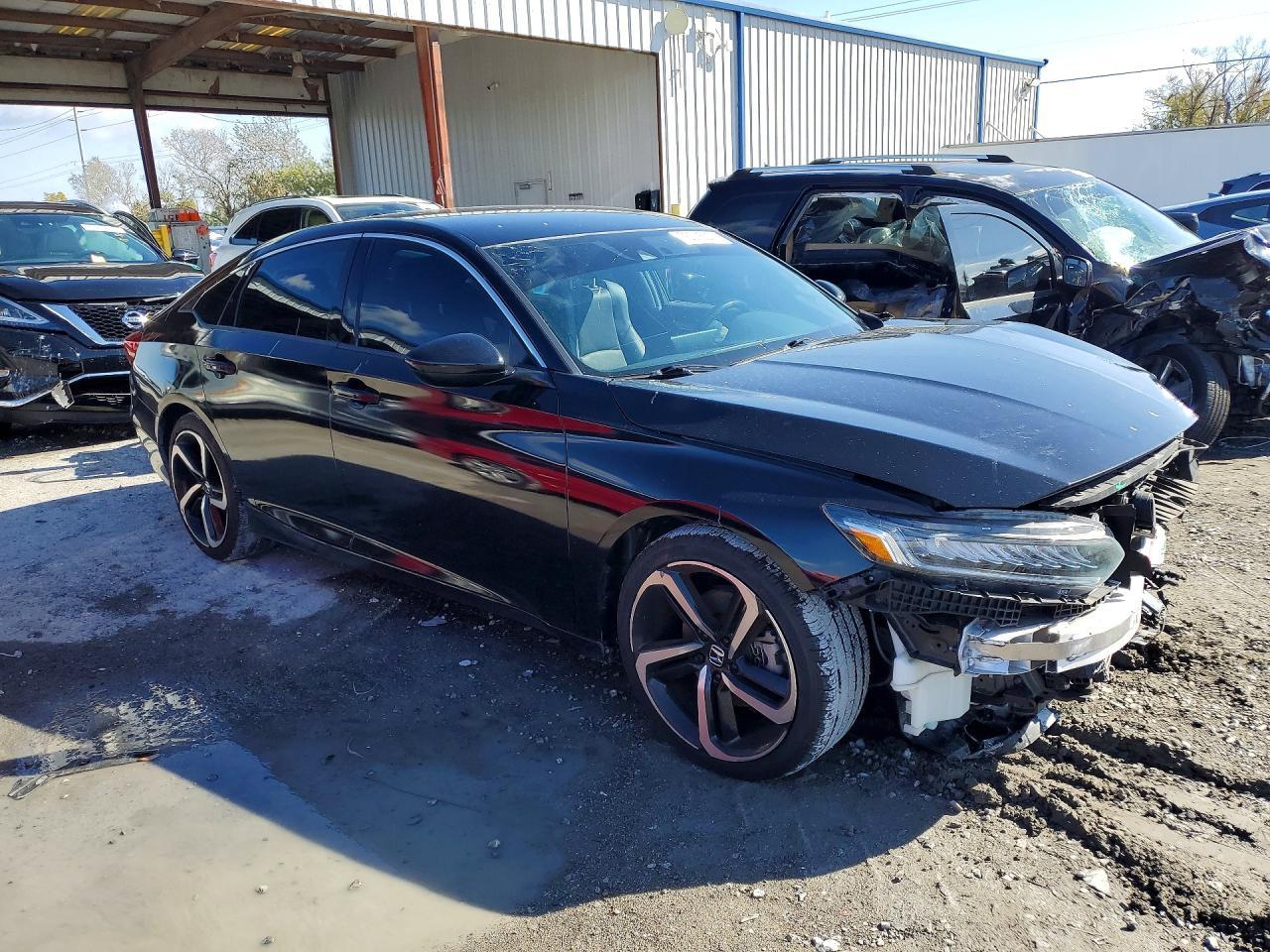 2021 Honda Accord Sport - Фото 4