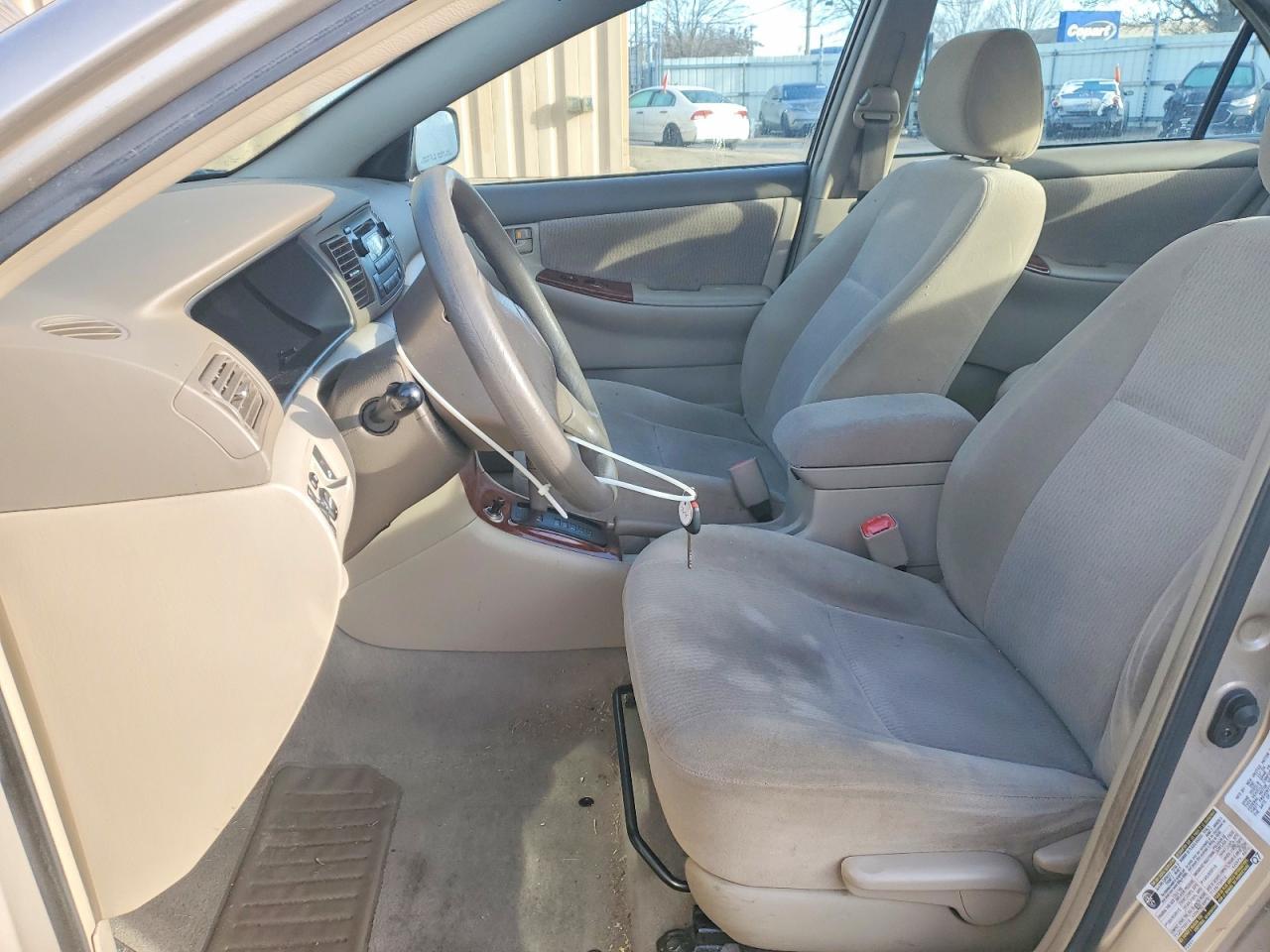2005 Toyota Corolla Ce - Image 7