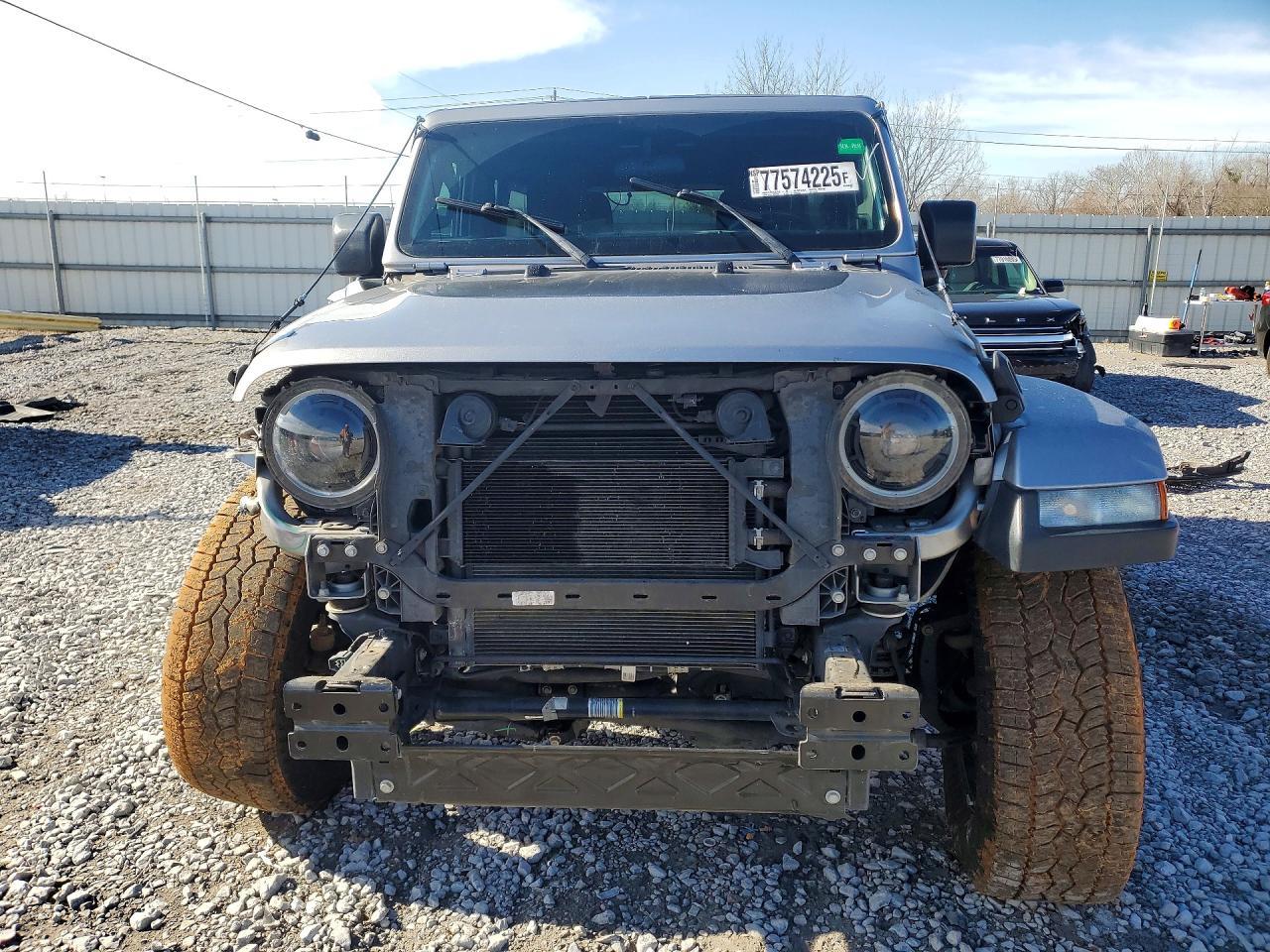 2019 Jeep Wrangler Unlimited Sahara - Image 5