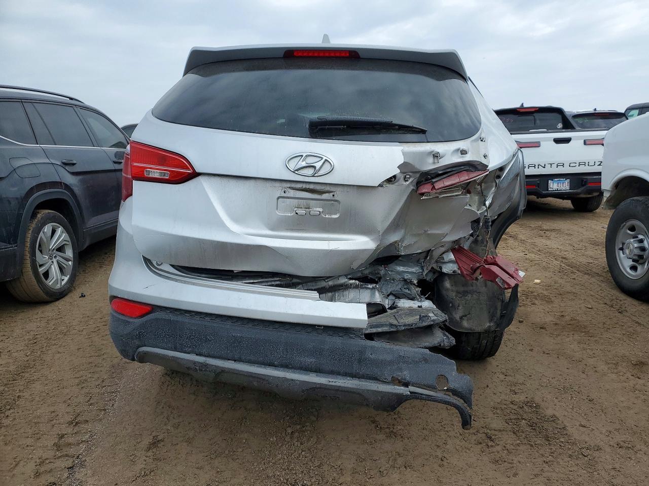 2015 Hyundai Santa Fe Sport 2.4L - Image 7