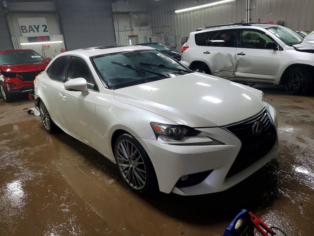 2016 Lexus Is 300 Base - Фото 4