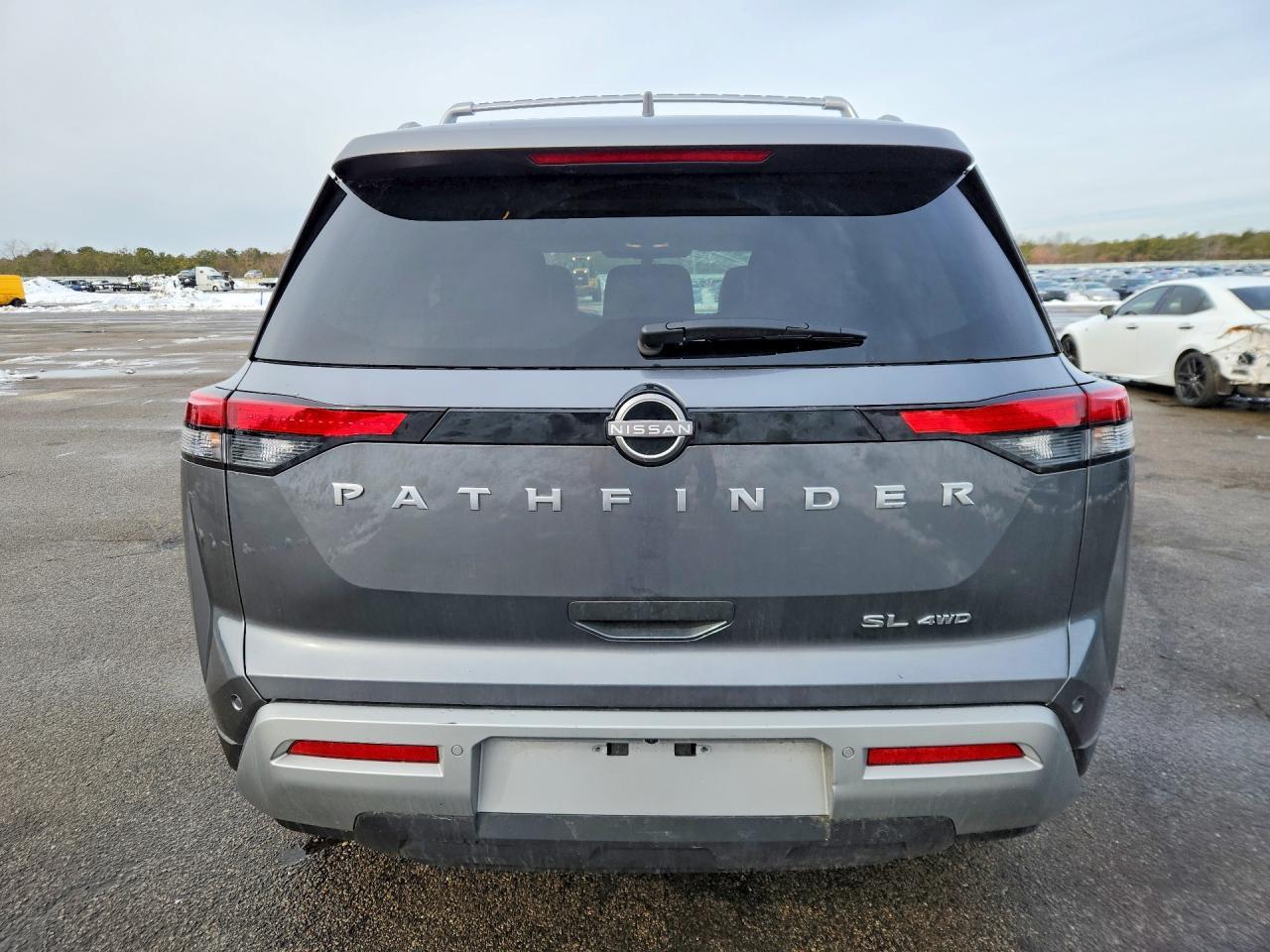 2025 Nissan Pathfinder Sl - Фото 6