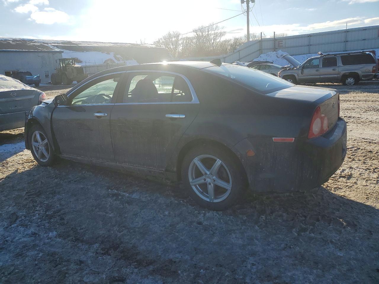 2012 Chevrolet Malibu Ltz - Image 2