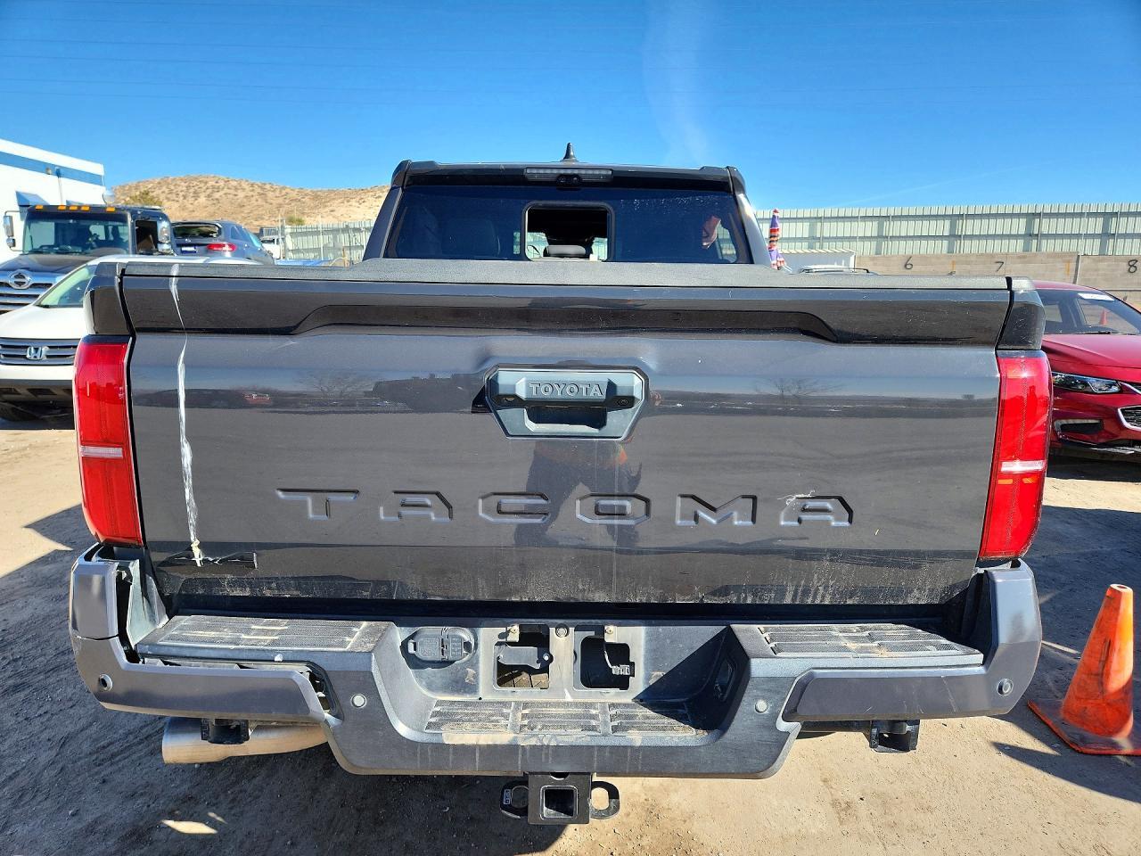 2024 Toyota Tacoma Double Cab - Фото 6
