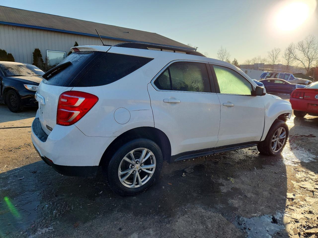 2017 Chevrolet Equinox Lt - Фото 3