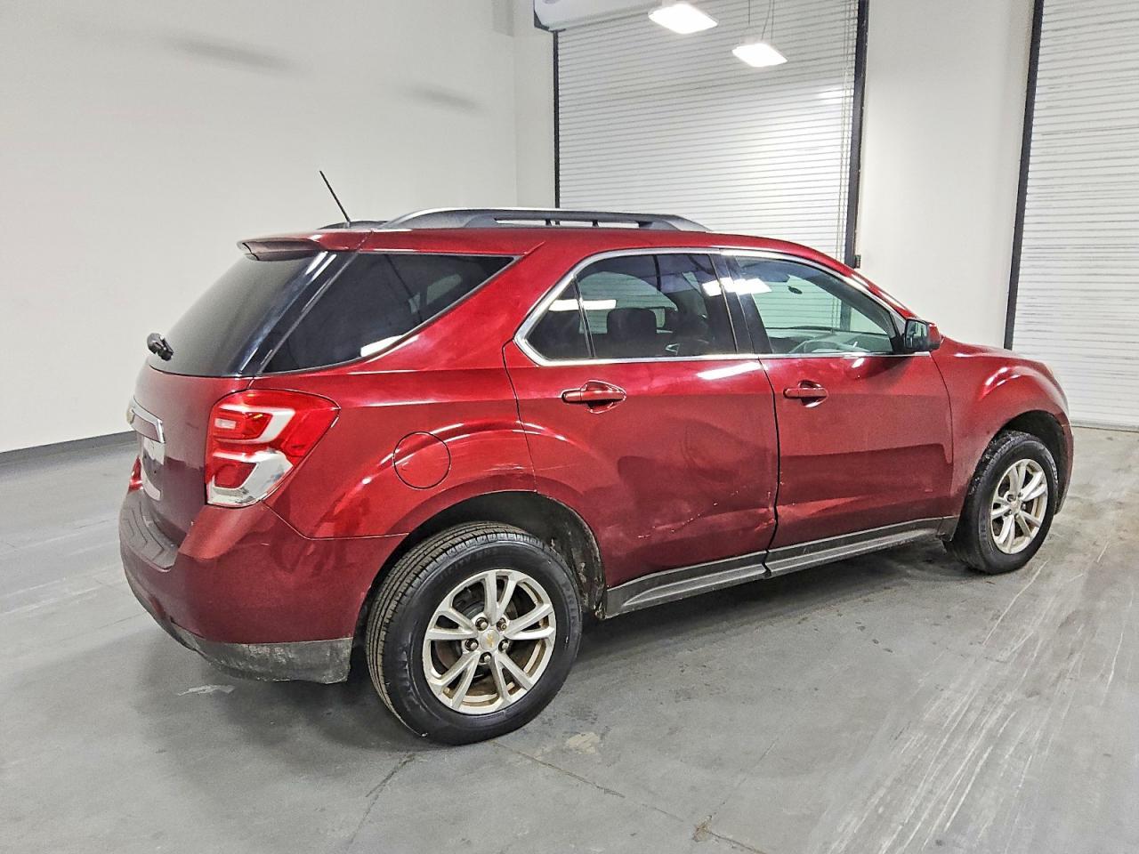 2017 Chevrolet Equinox Lt - Image 3