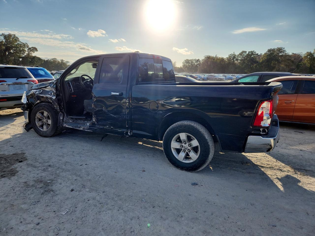 2016 Ram 1500 Slt - Фото 2