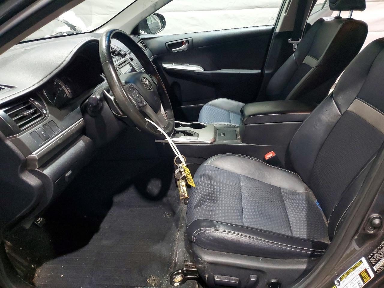 2012 Toyota Camry Base - Image 7