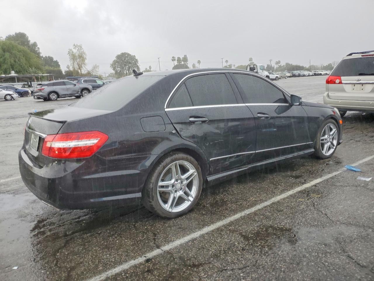 2013 Mercedes-Benz E 350 - Image 3