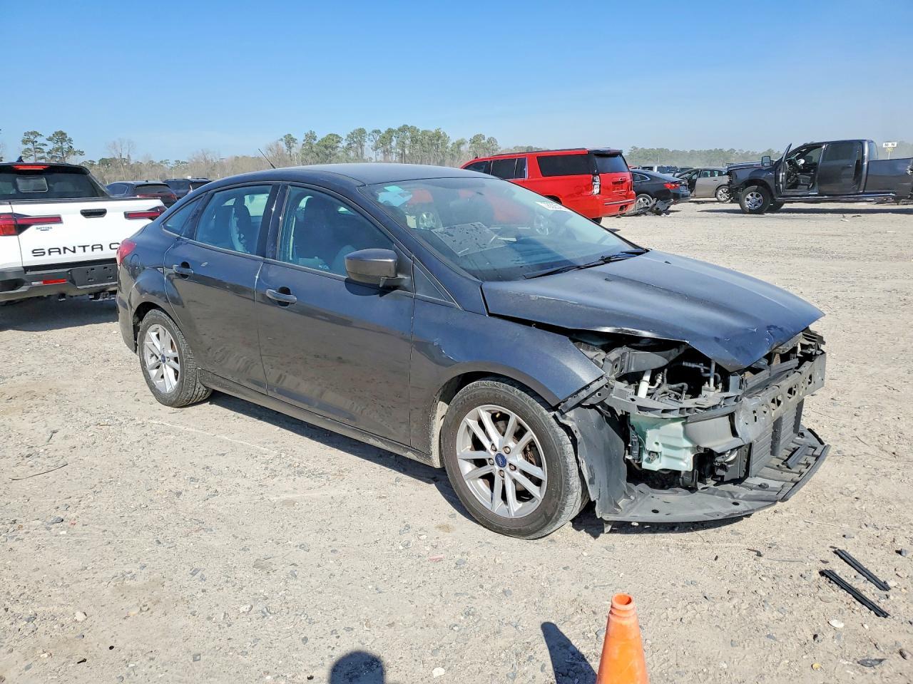 2018 Ford Focus Se - Фото 4