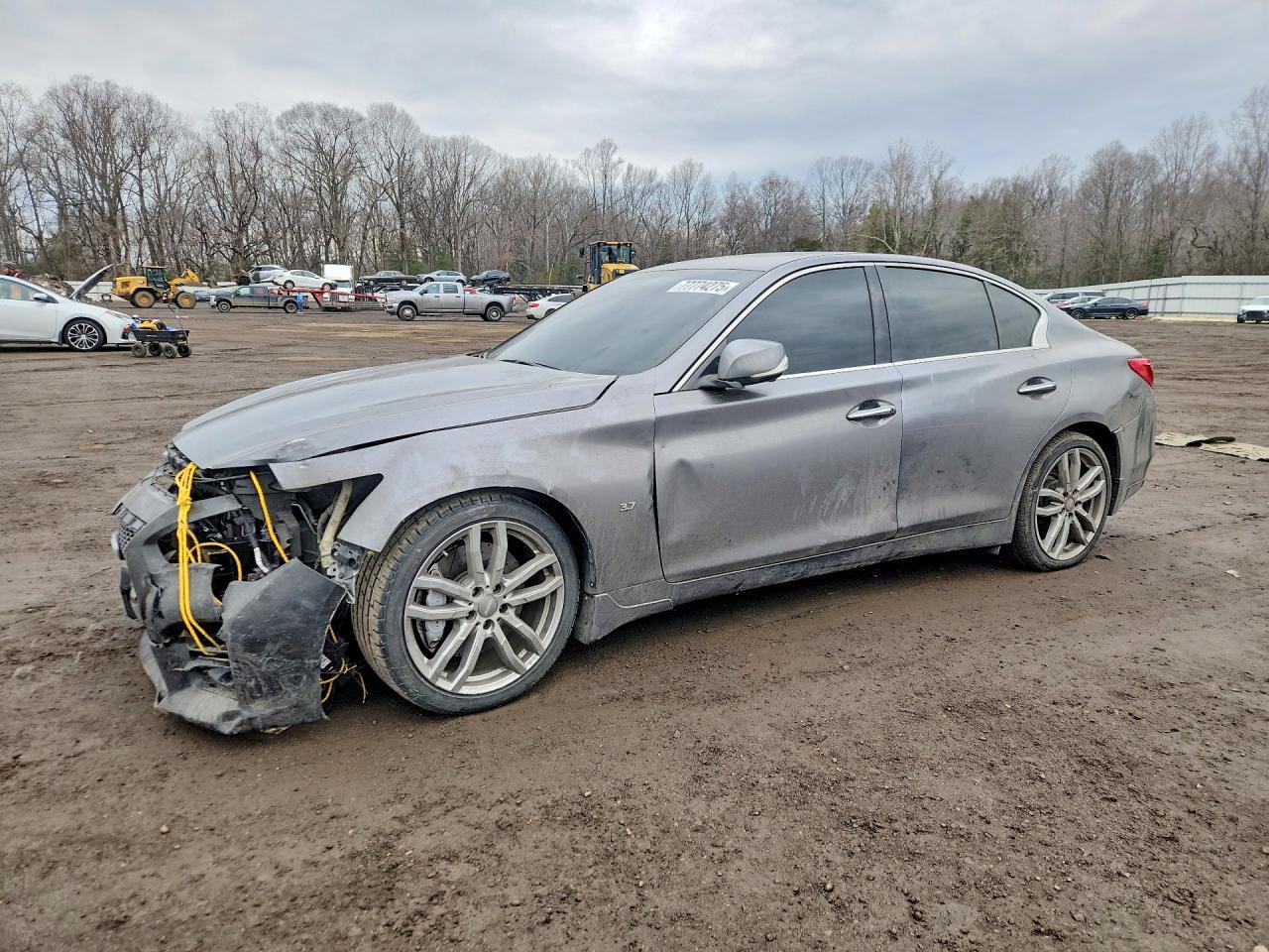 2015 Infiniti Q50 Base