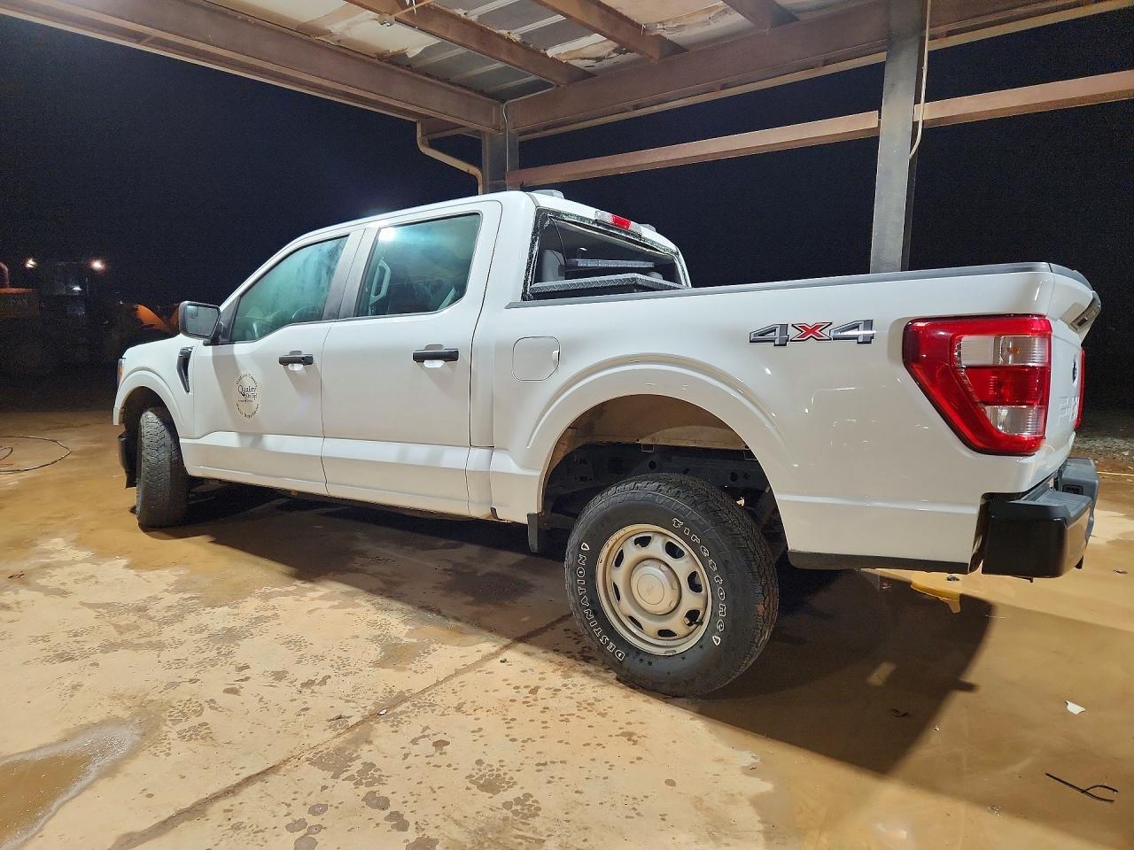 2021 Ford F150 Supercrew - Фото 2
