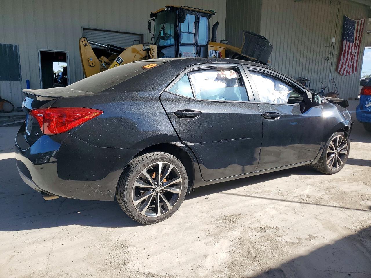 2017 Toyota Corolla L - Image 3