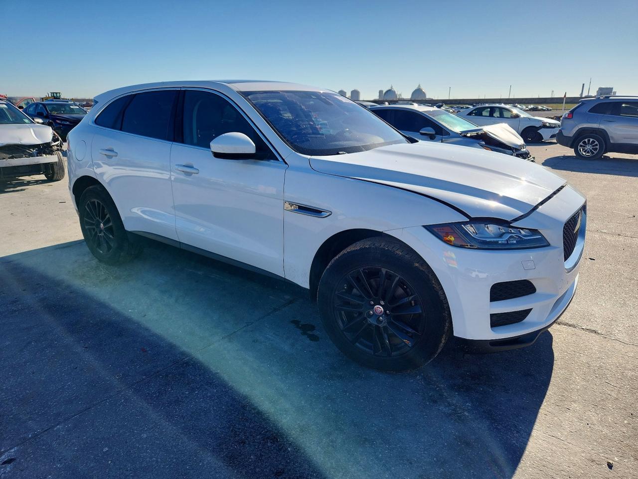 2020 Jaguar F-Pace Prestige - Image 4