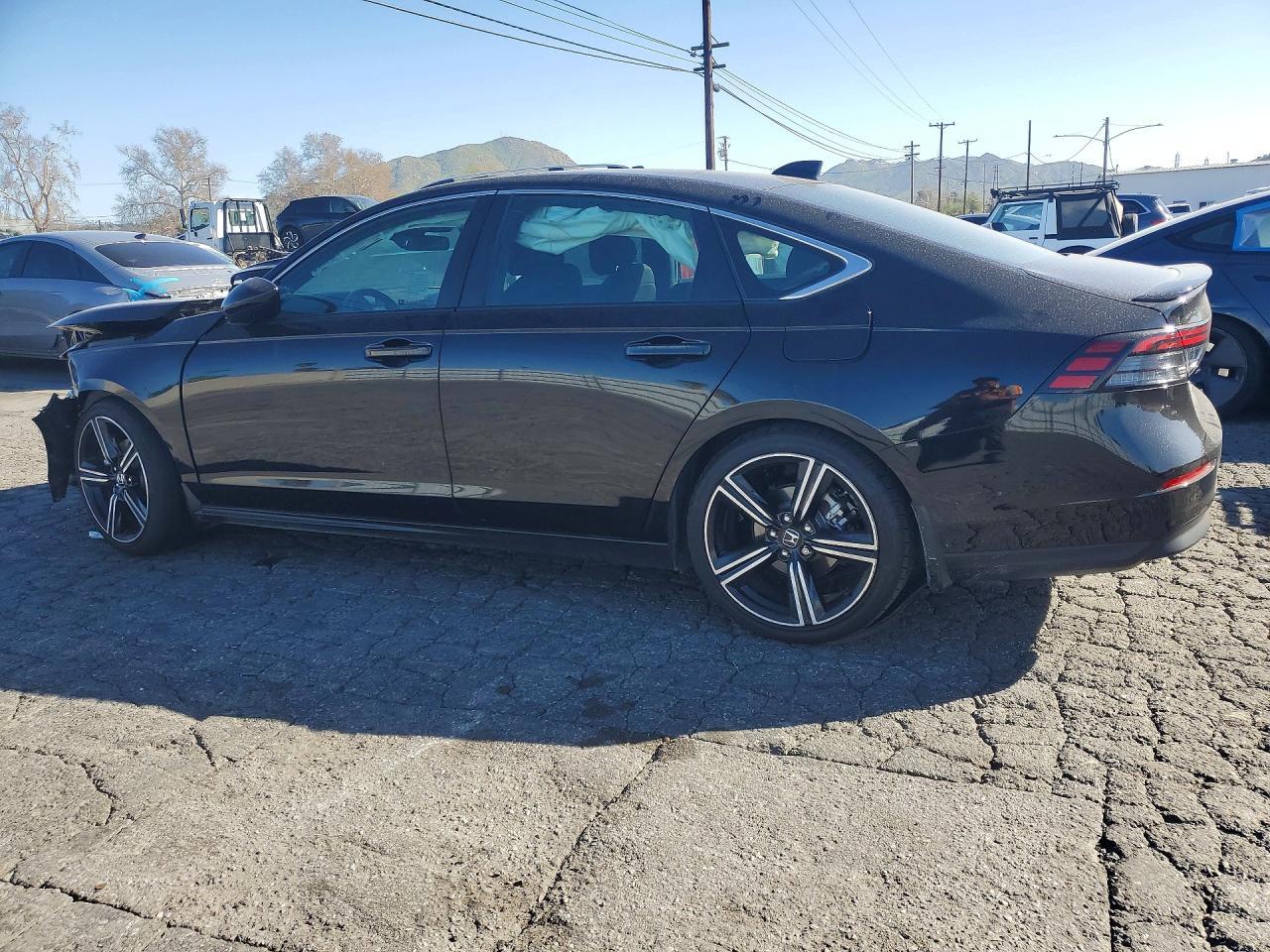 2025 Honda Accord Hybrid Sport - Фото 2