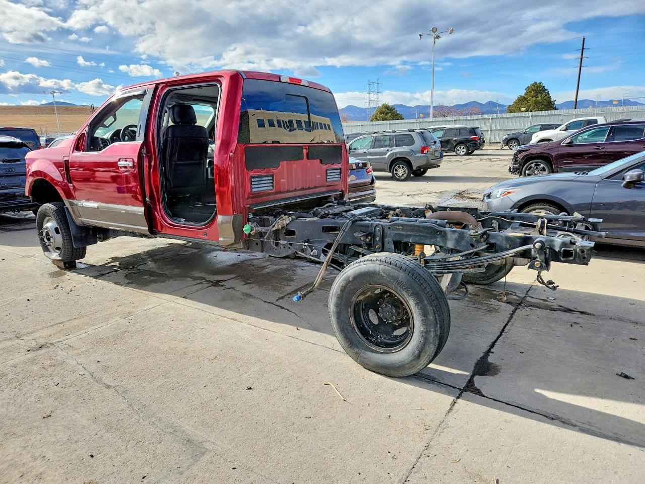 2017 Ford F350 Super Duty - Фото 2