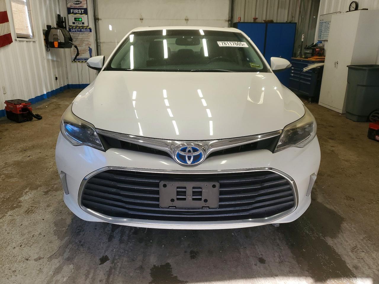 2016 Toyota Avalon Hybrid - Фото 5