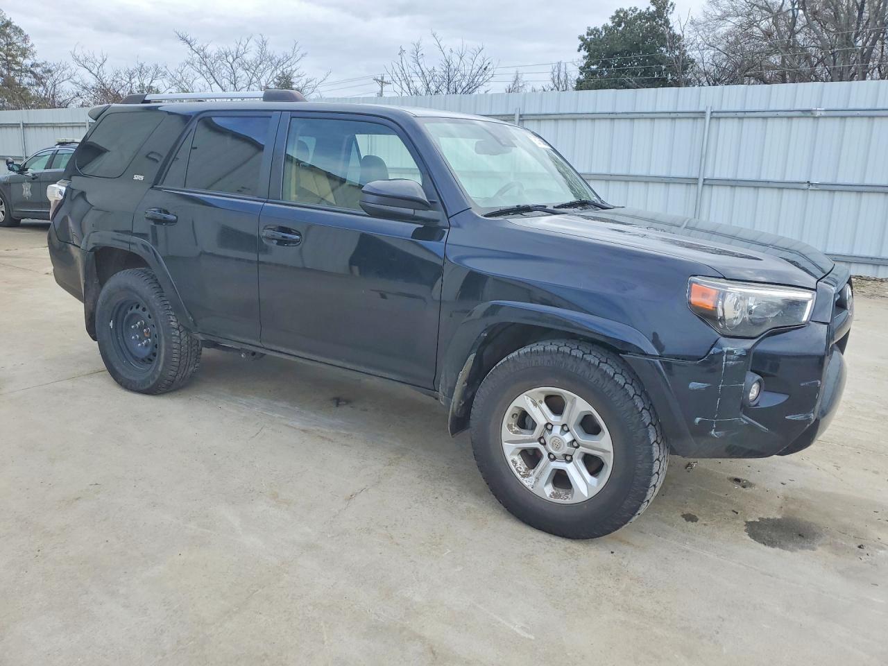 2021 Toyota 4Runner Sr5 - Фото 4