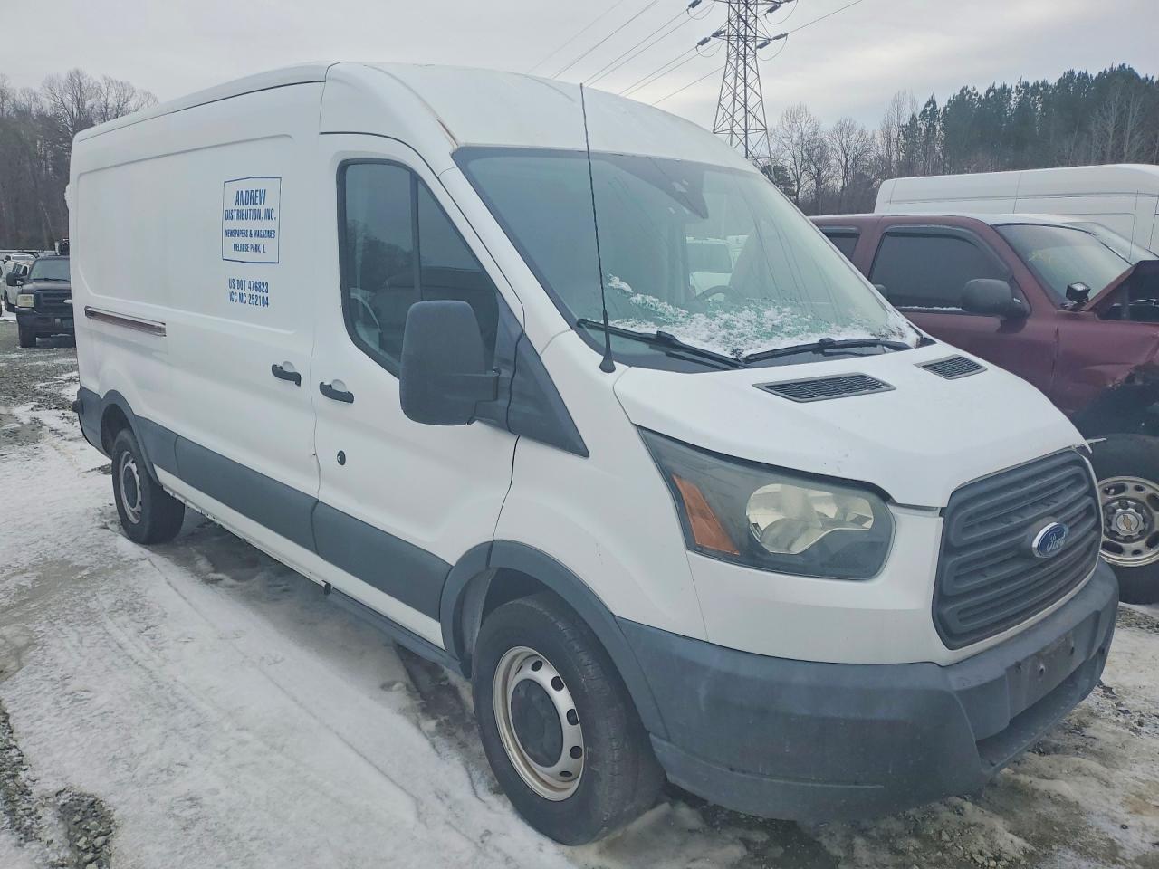 2016 Ford Transit 250 Delivery Van - Image 4