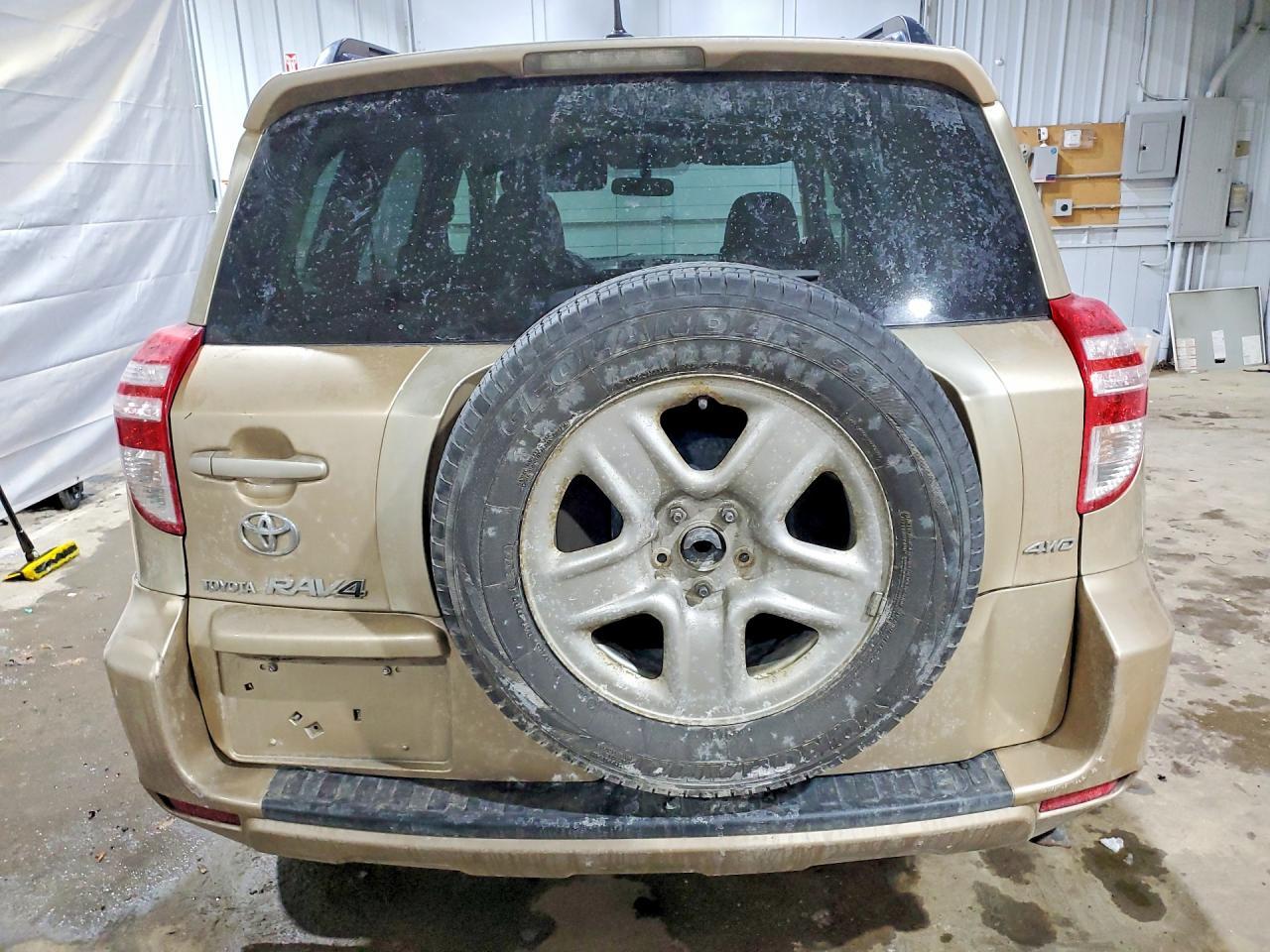 2010 Toyota Rav4 Base - Фото 6