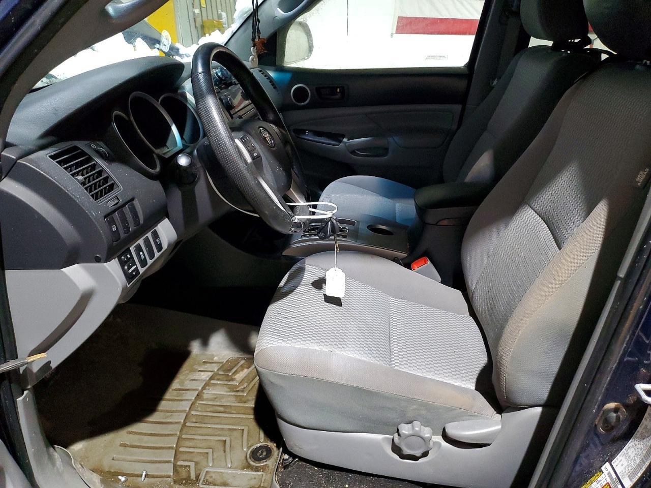2012 Toyota Tacoma V6 - Image 7