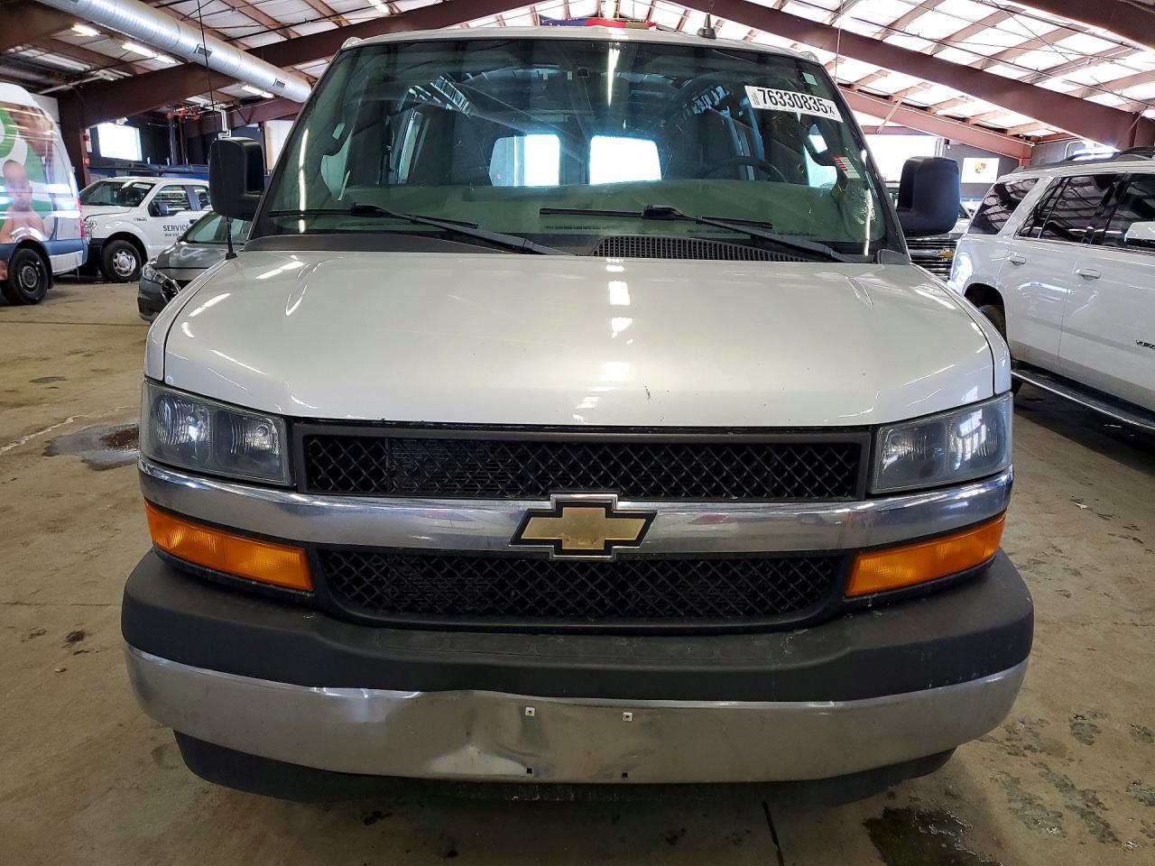2019 Chevrolet Express G2500 - Фото 5