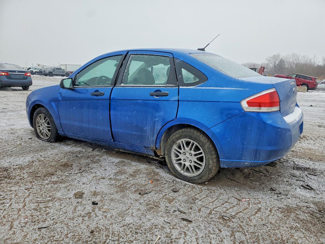2010 Ford Focus Se - Фото 2