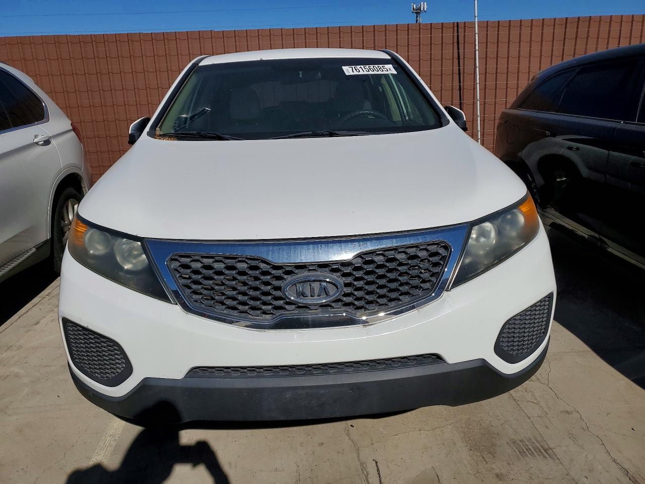 2011 Kia Sorento Base - Image 5