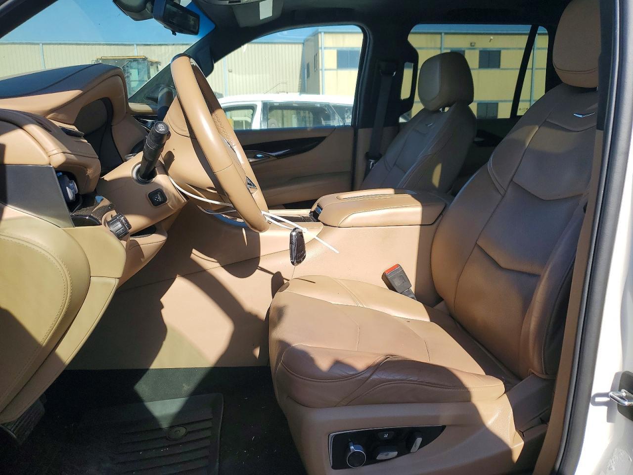 2020 Cadillac Escalade Platinum - Фото 7