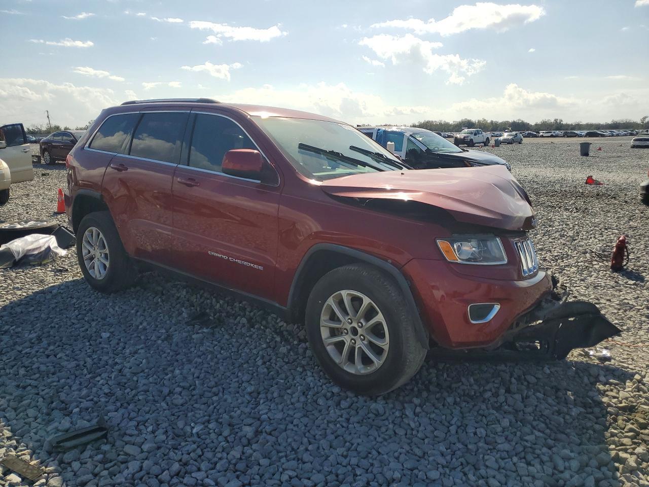 2014 Jeep Grand Cherokee Laredo - Image 4