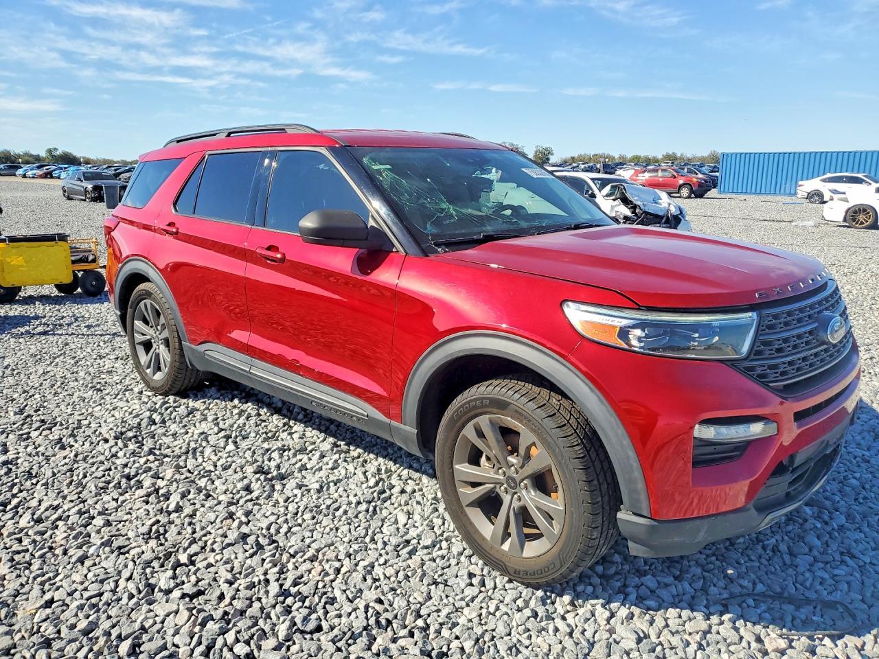 2021 Ford Explorer Xlt - Image 4