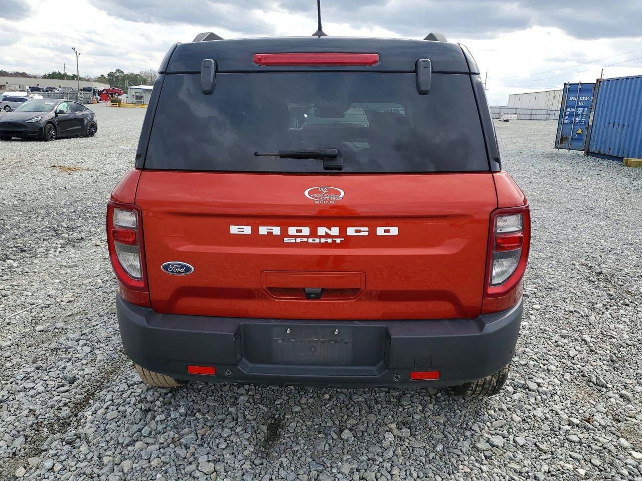 2024 Ford Bronco Sport Outer Banks - Фото 6