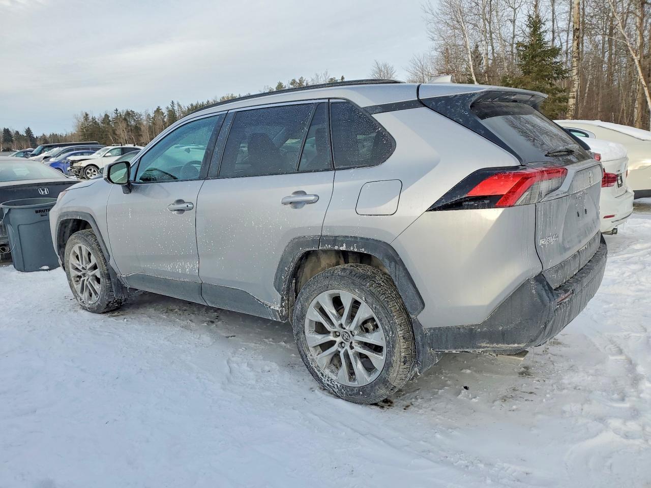 2024 Toyota Rav4 Xle - Фото 2