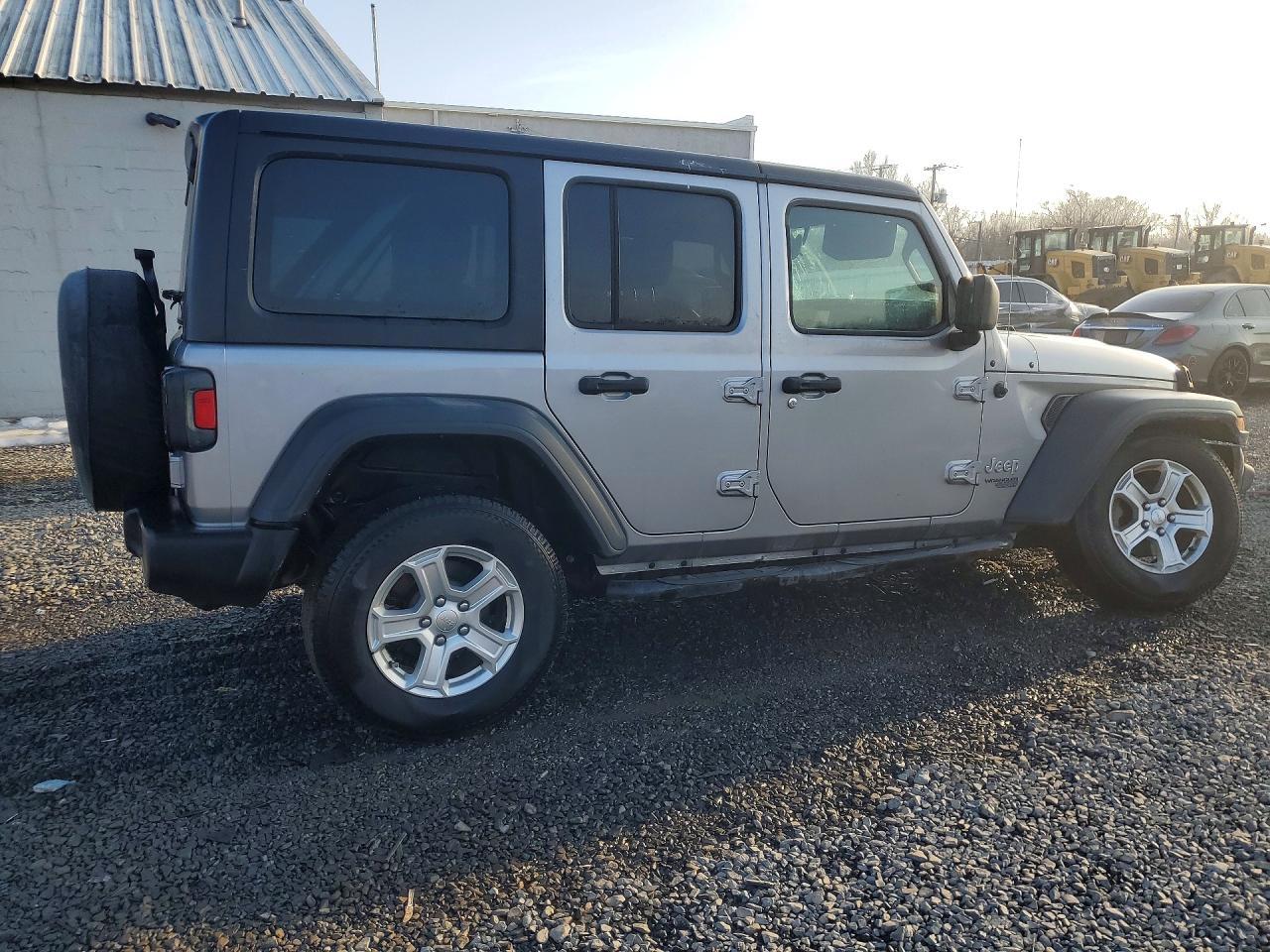 2019 Jeep Wrangler Unlimited Sport - Фото 3
